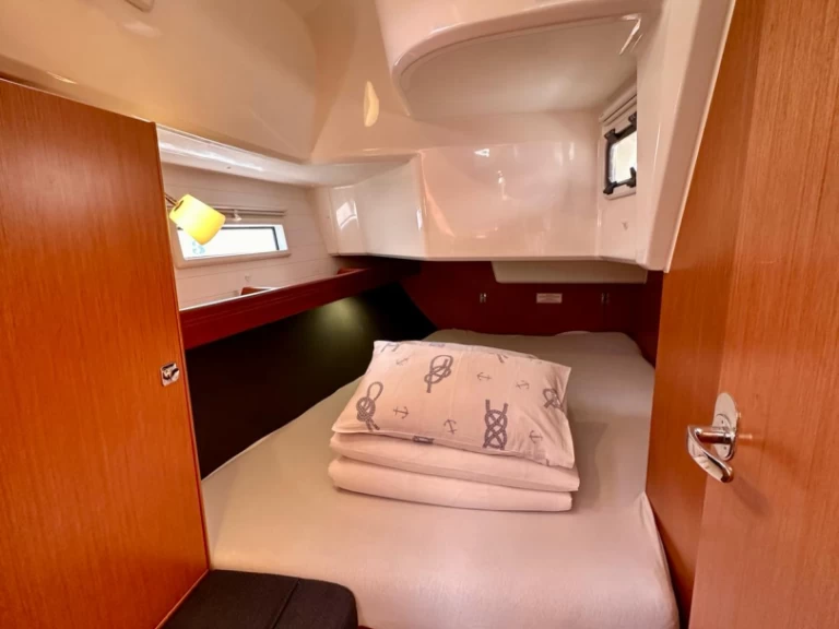 Noleggio barche Bavaria Cruiser 37 a Sukošan su Samboat