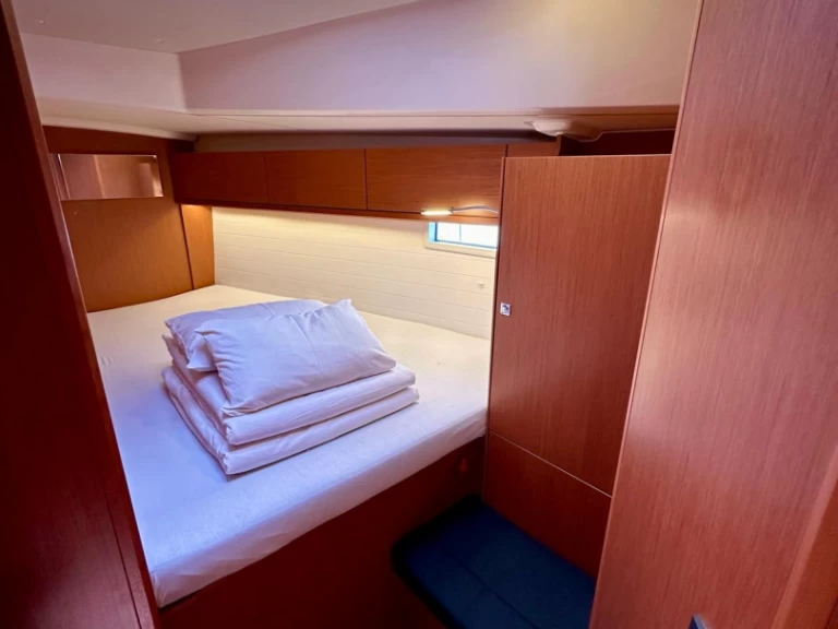 Noleggiare una Bavaria Cruiser 46 a Sukošan