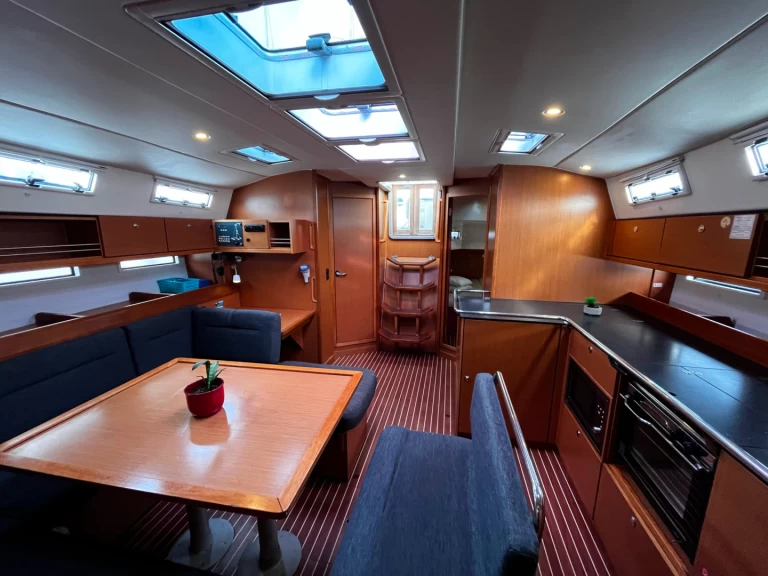Bavaria Cruiser 45 da affittare a  Sukošan