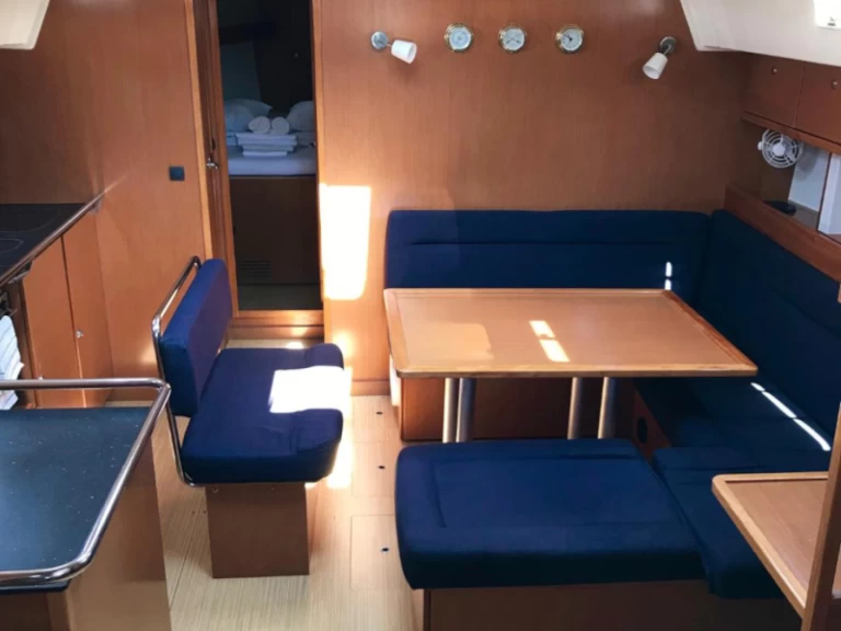 Noleggiare una Bavaria Bavaria 45 Cruiser a Lefkáda