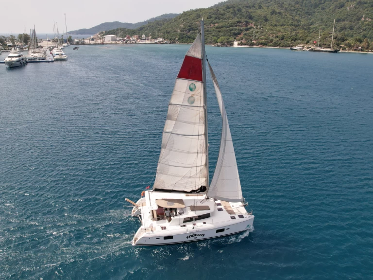 Noleggiare una Lagoon Lagoon 421 a Marmaris