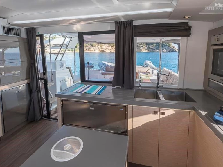 Noleggio Catamarano con o senza skipper Fountaine Pajot a Palma de Maiorca