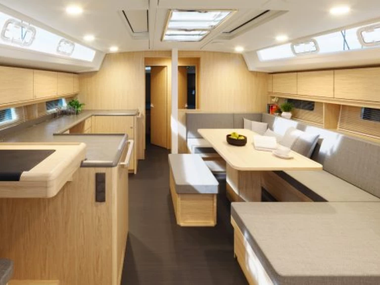 Noleggiare una Bavaria Bavaria C46 a Novi