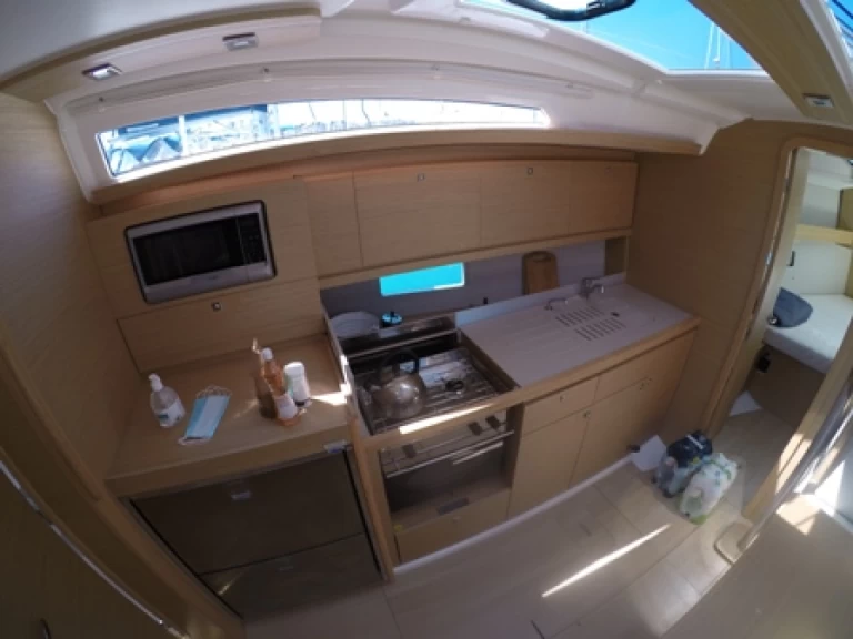 Noleggio Barca a vela a Gouviá – Dufour Dufour 390 Grand Large