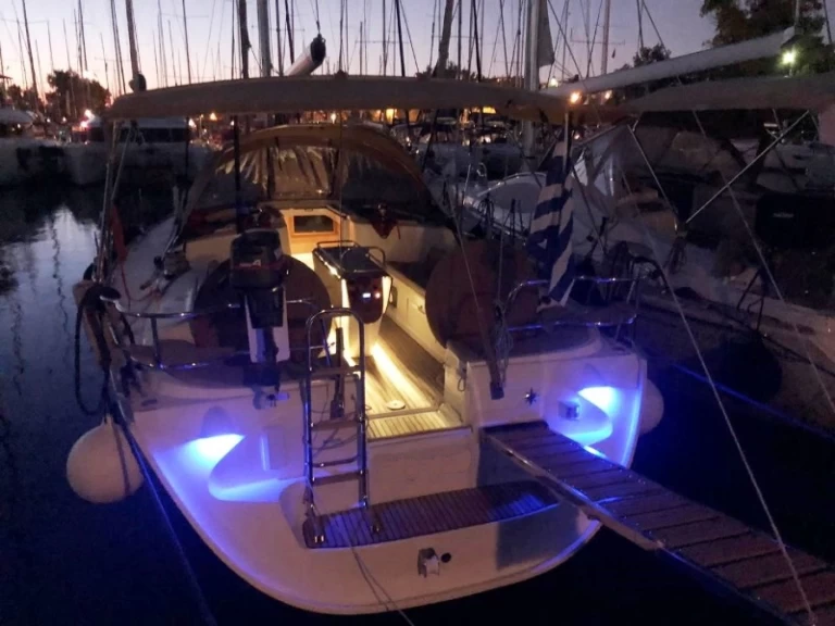 Noleggio barche Álimos economico Sun Odyssey 43