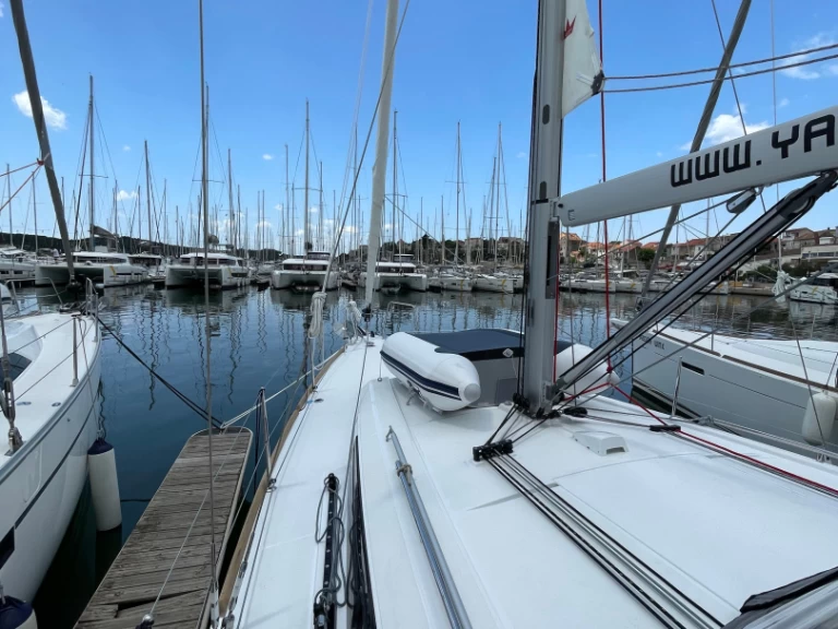 Noleggio Barca a vela con o senza skipper Bénéteau a Sebenico