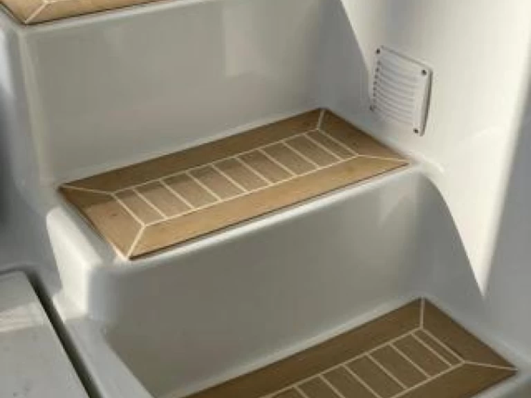 Noleggio Catamarano a Rogosnizza – Lagoon Lagoon 42