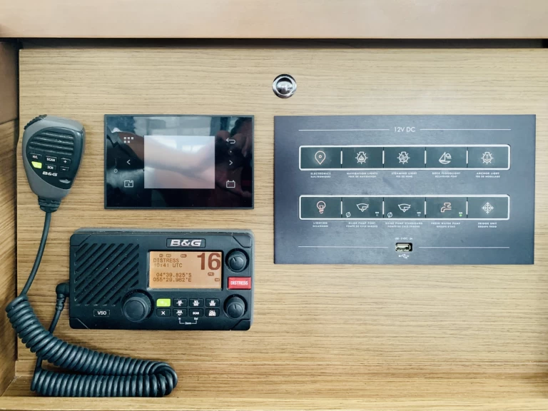 Noleggio Catamarano Lagoon con patente nautica