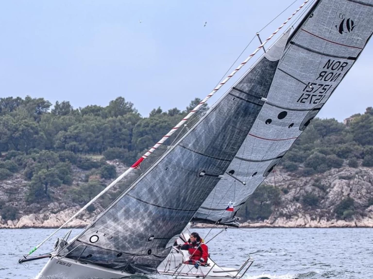 Noleggio Barca a vela Seascape con patente nautica