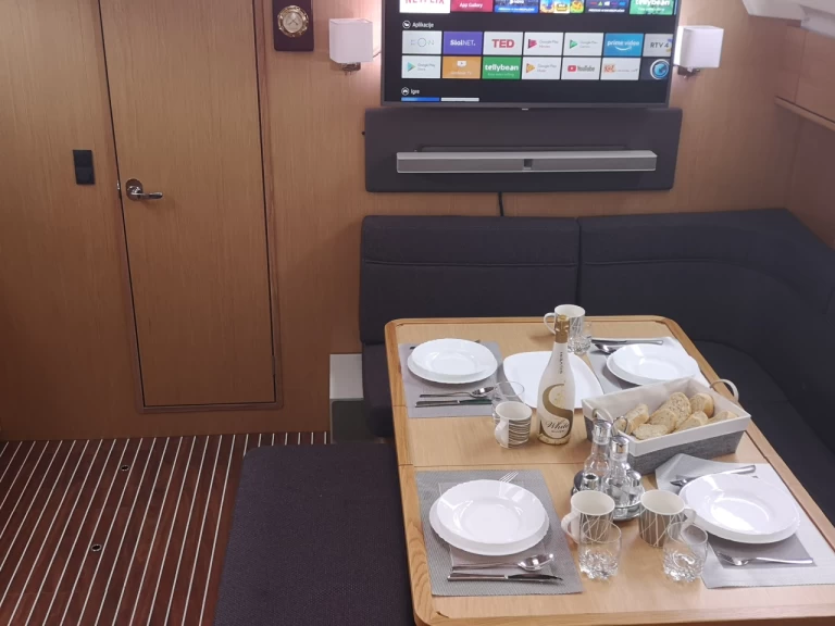 Noleggio barche Pirovac economico Cruiser 46