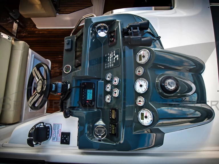 Noleggio Barca a motore a Sukošan – Bavaria Bavaria S40 HT