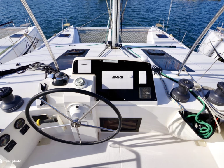 Nautitech Nautitech 46 Fly da affittare a  Cannigione