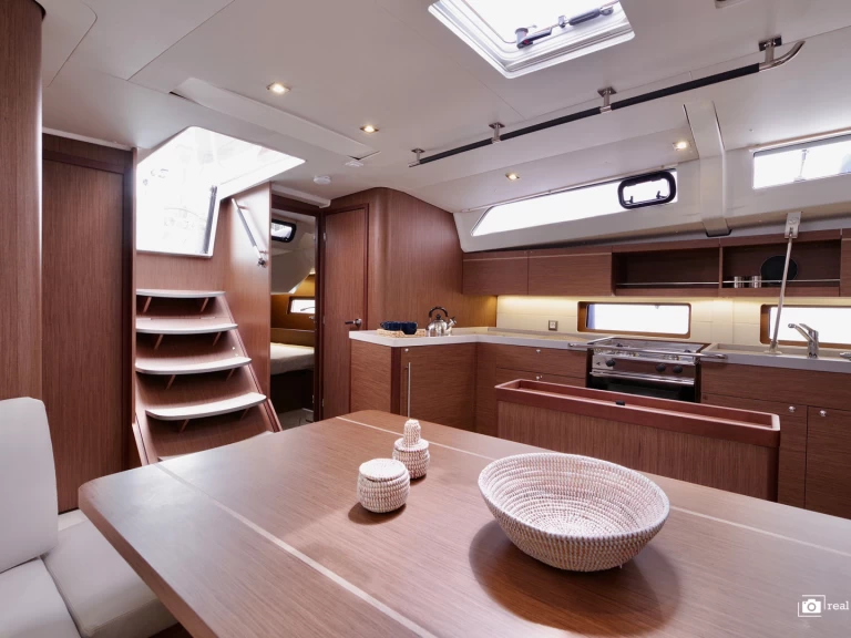 Noleggio Barca a vela a Furnari – Bénéteau Oceanis 46.1