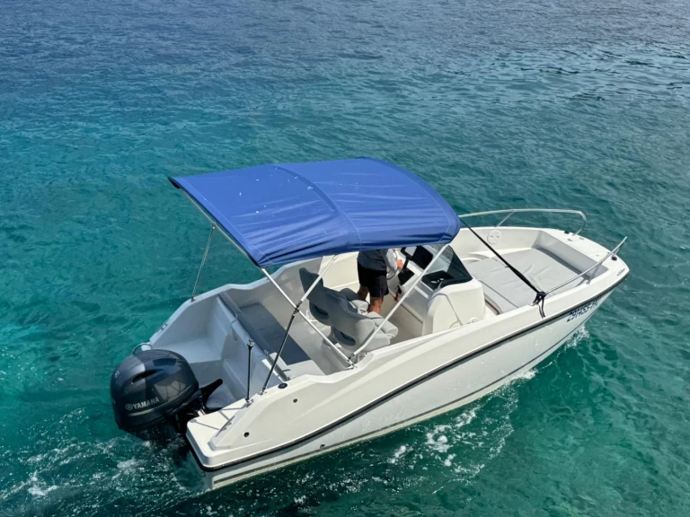 Noleggio a Lesina (Hvar) – Quicksilver Activ 555 Open su SamBoat