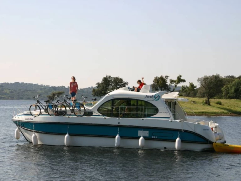 Noleggio barche Estivale Quattro B a Glénac su Samboat