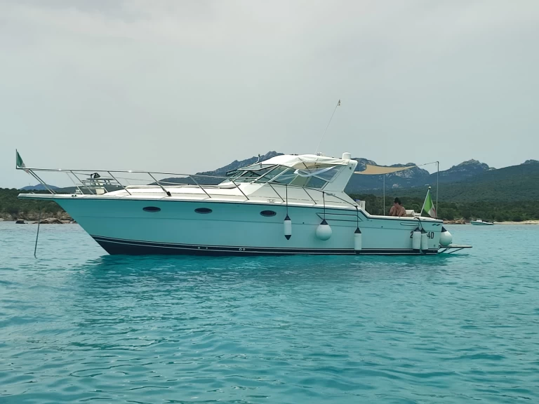 Noleggio barche Tiara Open 37 a Porto Rotondo su Samboat