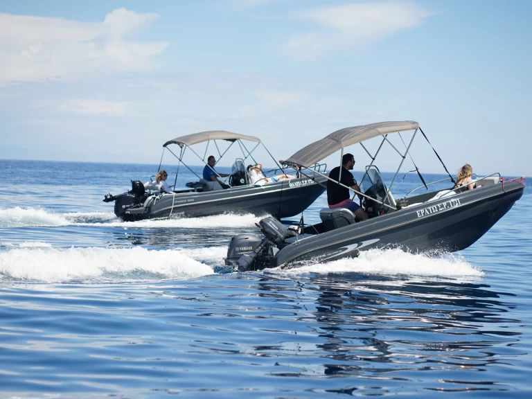 Noleggio Barca a motore con o senza skipper Karel a Rodi (Citta)