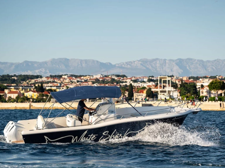 Noleggio Barca a motore con o senza skipper Kelt a Zara