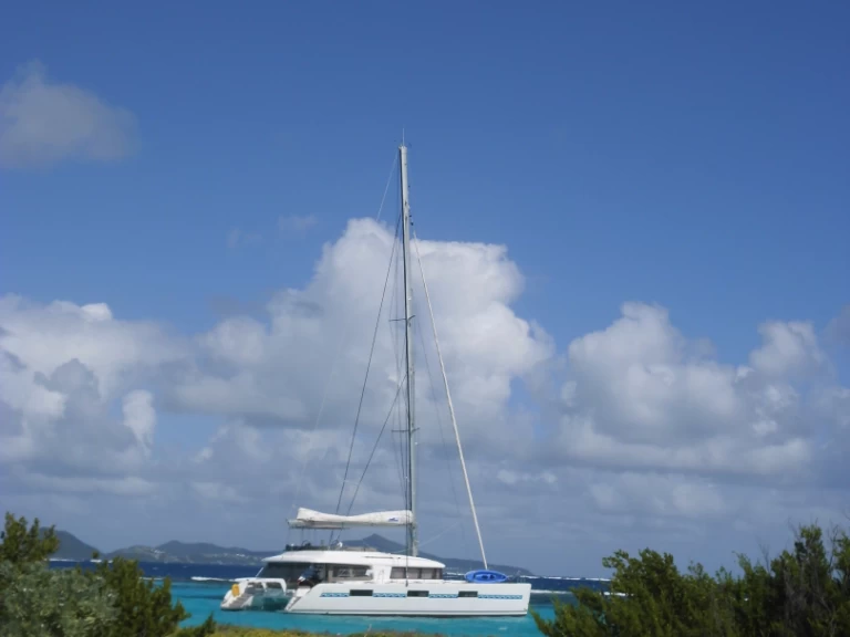 Noleggiare una Lagoon Lagoon 620 a Eden Island