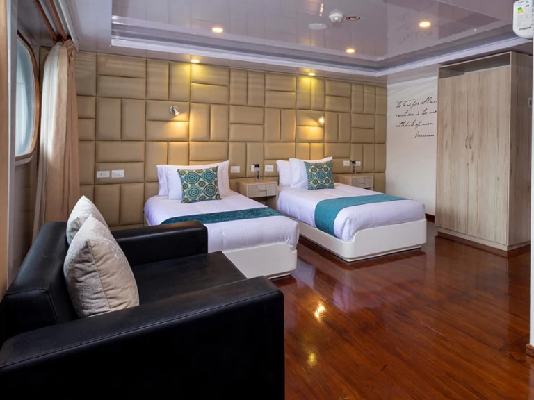 Noleggio barche  Power Cat - Petrel Cabin a Baltra Island su Samboat