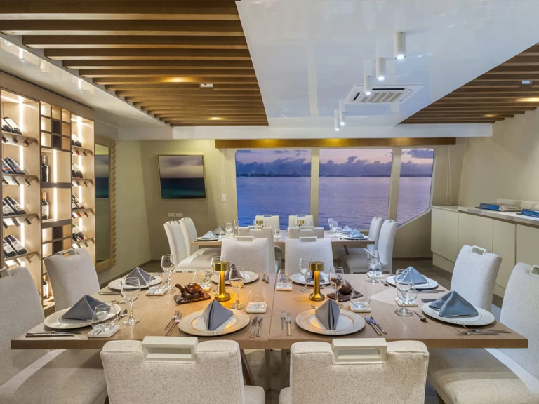 Yacht di lusso a noleggio a Puerto Baquerizo Moreno al miglior prezzo