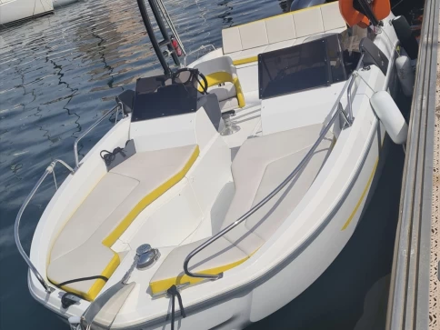Noleggio Barca a motore con o senza skipper Bénéteau a Marsiglia