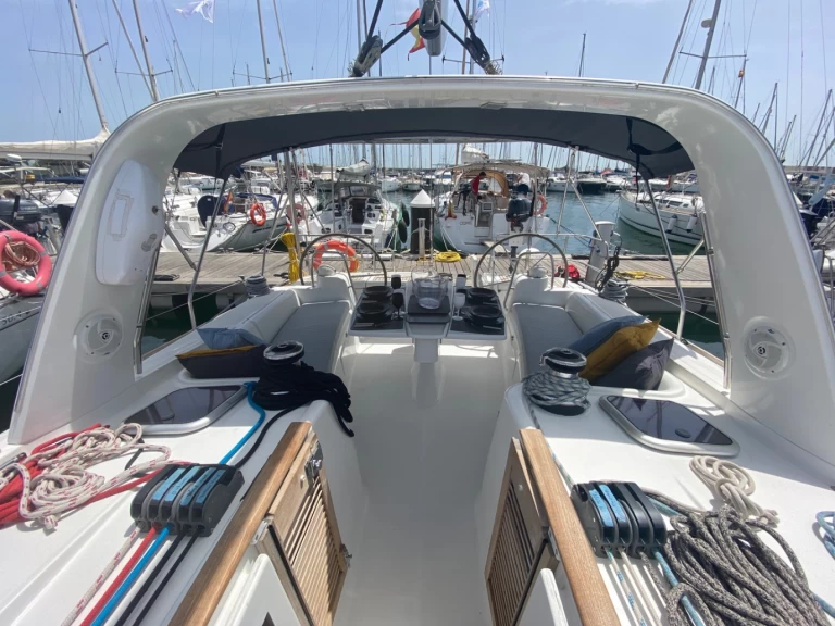 Noleggio barche Bénéteau Oceanis 500 a Sitges su Samboat