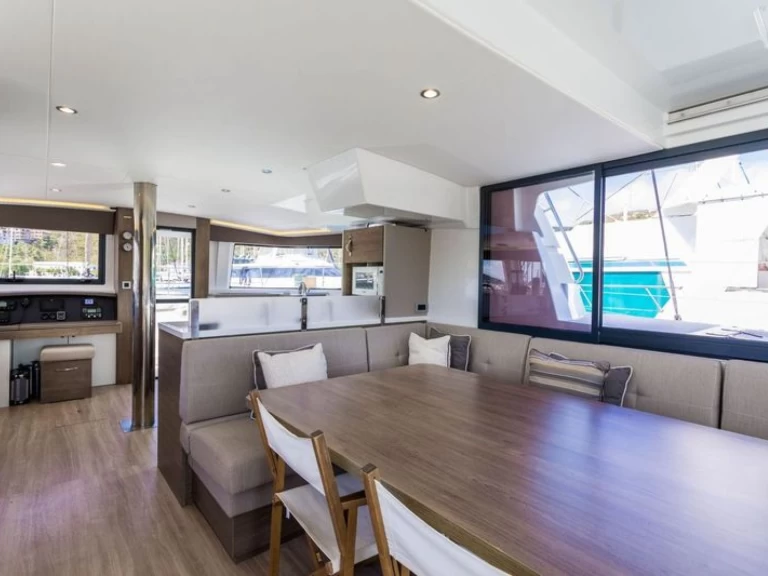 Catamarano a noleggio a Tortola al miglior prezzo