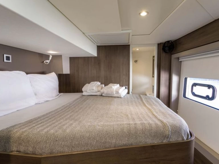 Noleggio Catamarano Bali con patente nautica