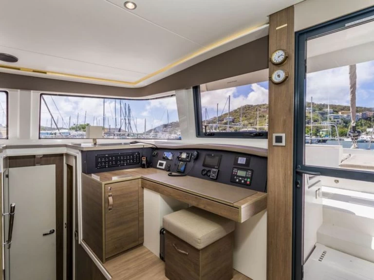 Catamarano a noleggio a Tortola al miglior prezzo