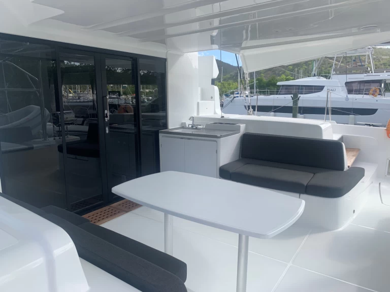 Noleggiare una LAGOON 50 Lagoon 50 a Tortola