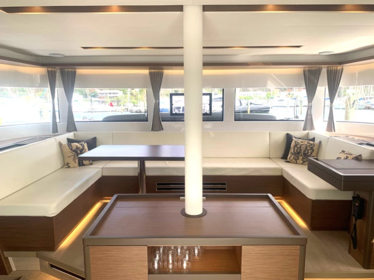 Noleggio barche Tortola economico Lagoon 50