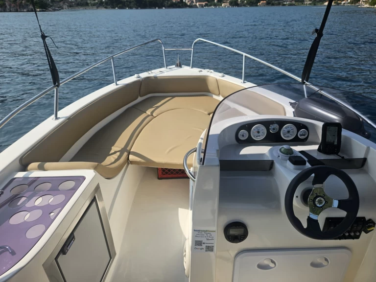 Noleggio barche Eolo Eolo 590 Open a Orašac su Samboat