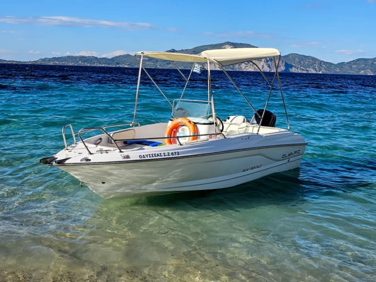 Noleggio Barca a motore Olympic con patente nautica