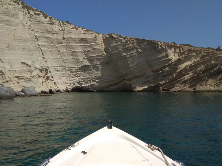 Noleggio a Antiparos – Assos 450 su SamBoat