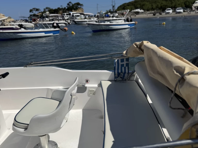 Noleggio a Zante – Olympic 450 su SamBoat