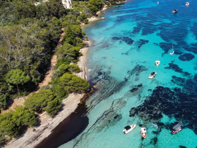 Noleggio barche Mandelieu-la-Napoule economico BlueWater 170