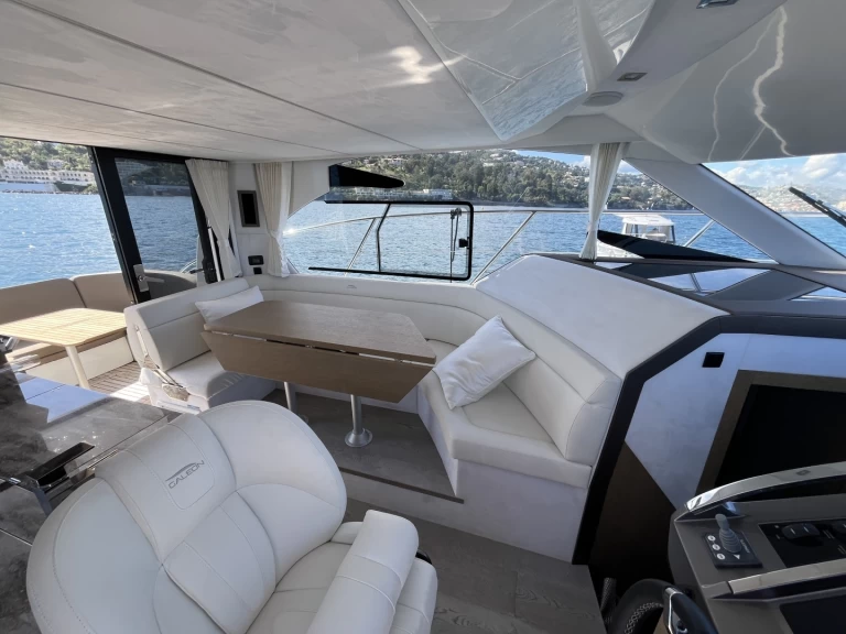 Noleggio Barca a motore a Cannes – Galeon Galeon 360 Fly