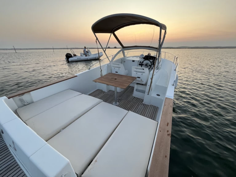 Barca a motore a noleggio a Arcachon al miglior prezzo