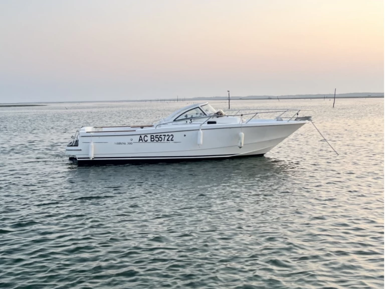 Noleggio barche Arcachon economico Ombrine 700