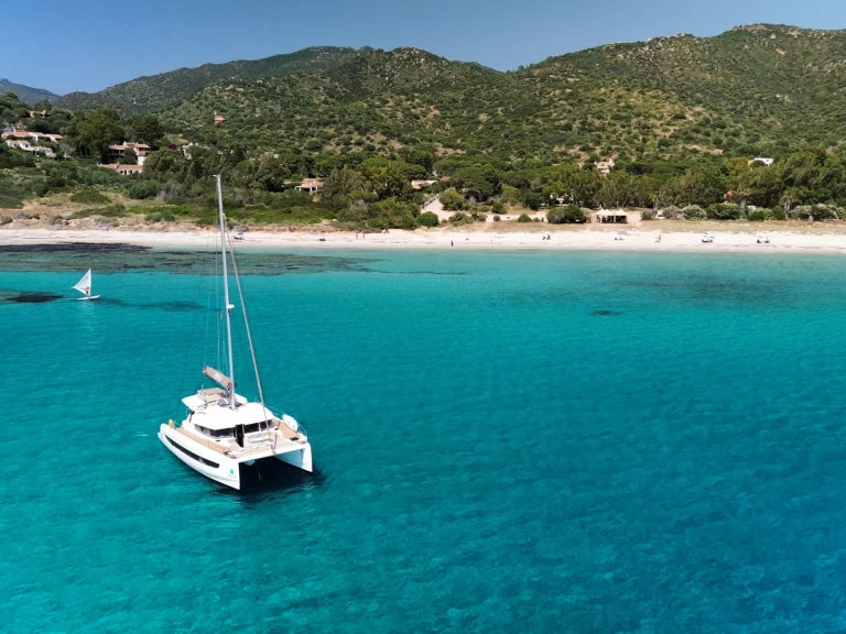 Noleggio barche Bali Catamarans Bali 4.2 a Sant Antoni de Portmany su Samboat
