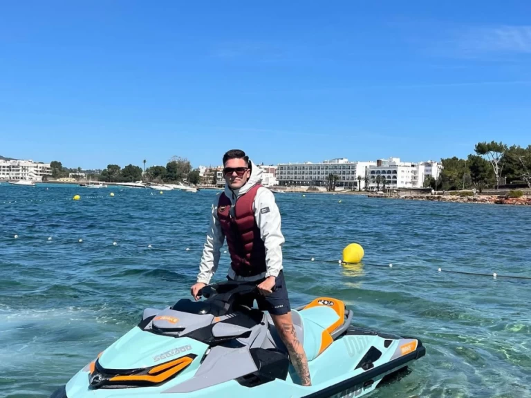Noleggio Moto d'acqua a Ibiza Town – Sea-Doo WAKE PRO 230