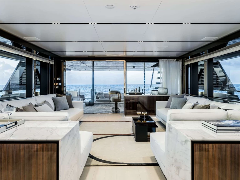 Noleggio a Costa Azzurra – Riva TASTY WAVES su SamBoat