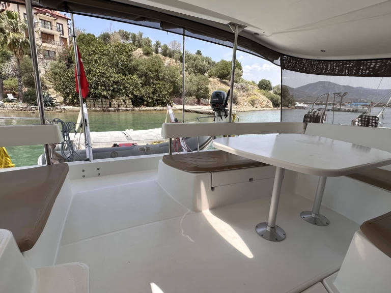 Noleggio Catamarano con o senza skipper Fountaine Pajot a Fethiye