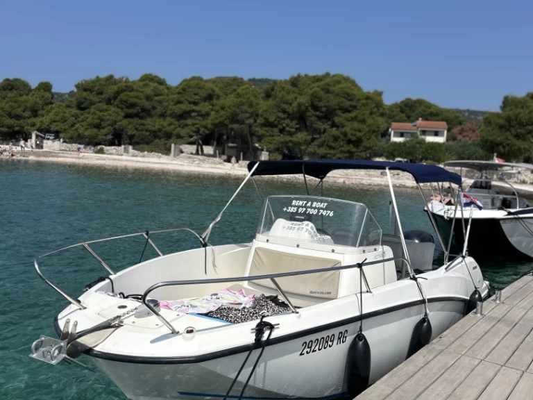 Noleggio Barca a motore a Rogosnizza – Quicksilver Activ 675 Open