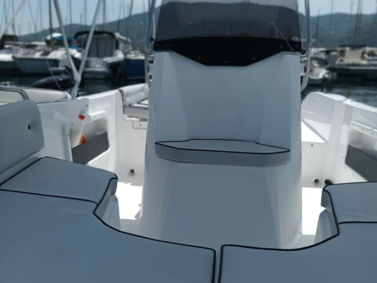 Trimarchi Trimarchi 57s da affittare a  Porto Mirabello