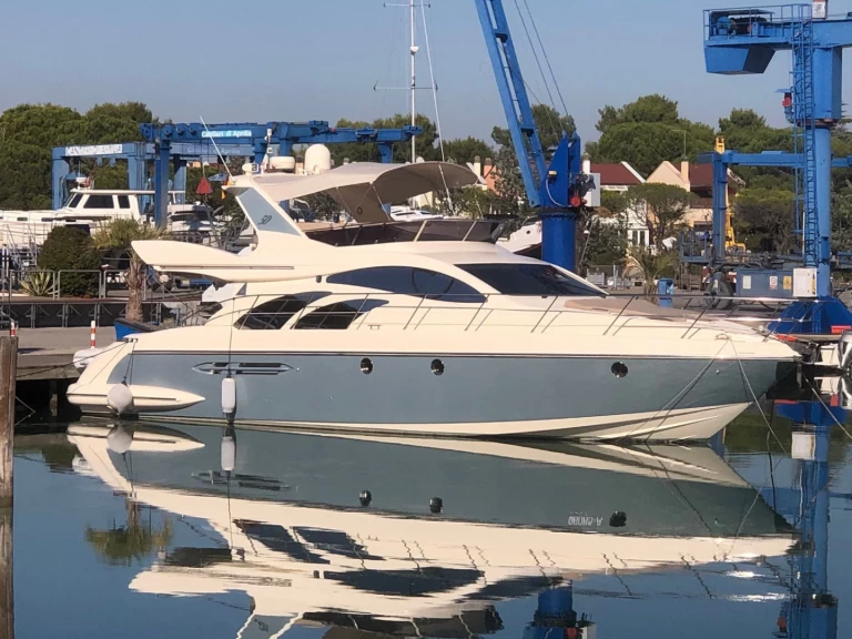 Noleggio barche Lignano Sabbiadoro economico Azimut 50 Fly