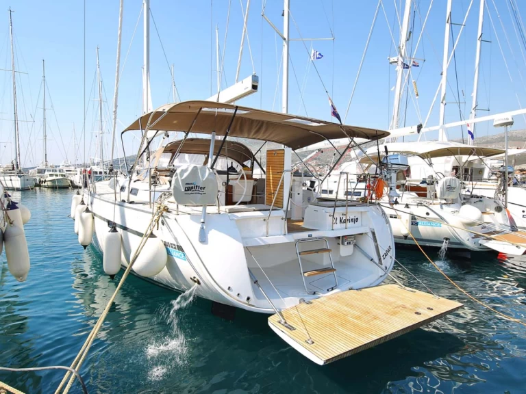 Noleggio Barca a vela Bavaria con patente nautica