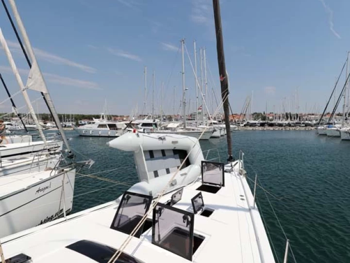 Noleggiare una Dufour Dufour 56 Exclusive a Trogir