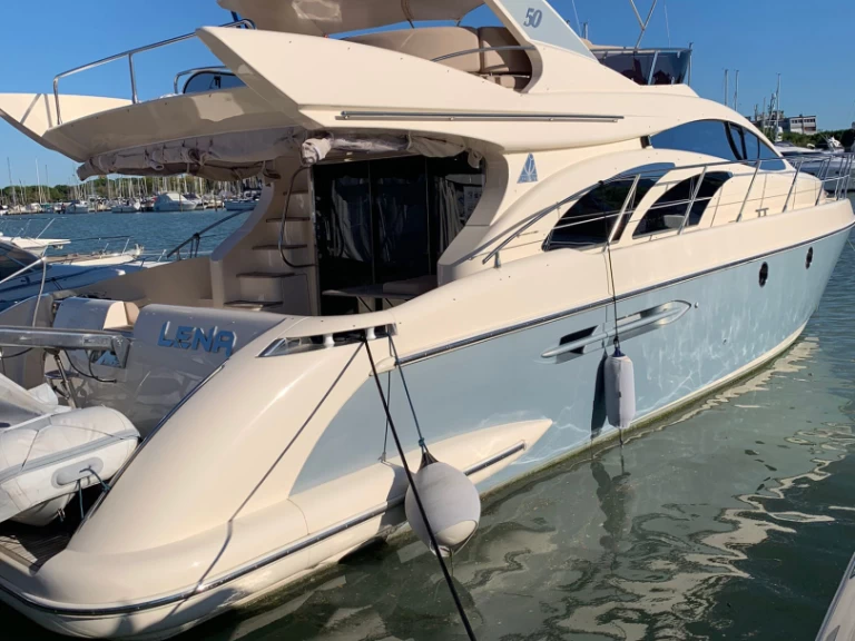 Azimut Azimut 50 Fly da affittare a  Lignano Sabbiadoro